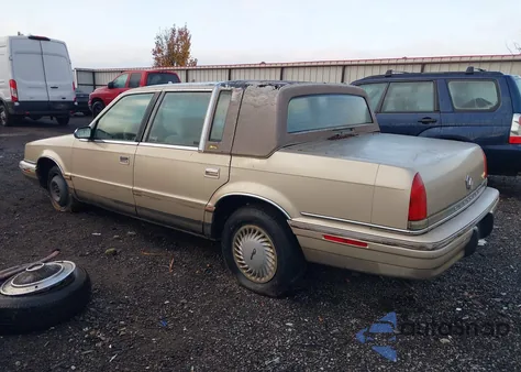 1993 Chrysler New Yorker Fifth Avenue z USA, uszkodzony, nr VIN 1C3XV66R9PD212377